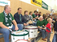 Saisonauftakt 04.10.2009 030 die Fans